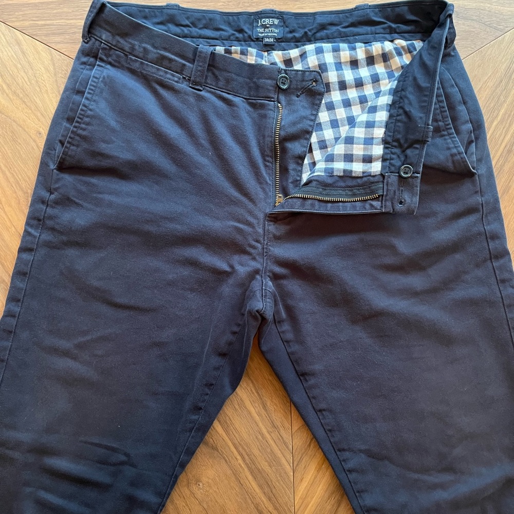 COPY - Jcrew ‘The Sutton’ navy chino pants 34x 34